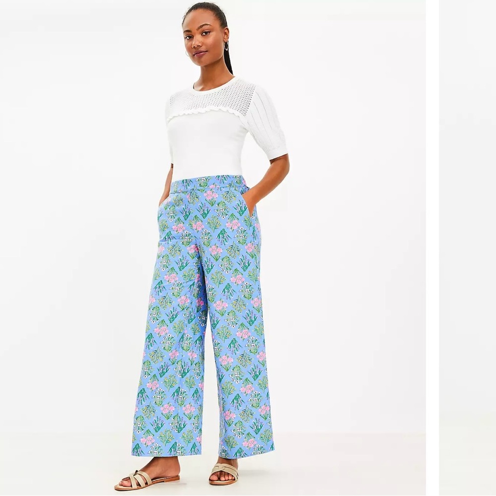 LOFT wide leg pants. Size: LP.